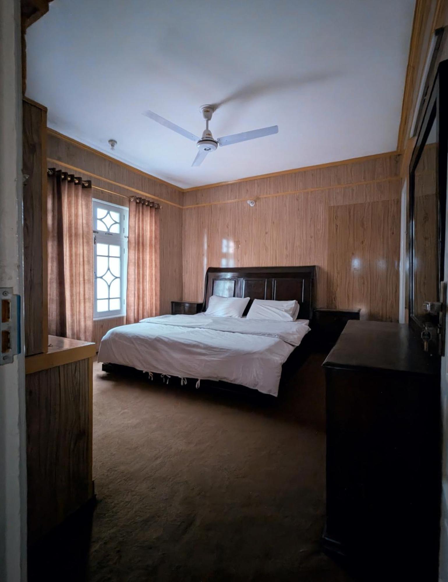 Taaj Residence Скарду Экстерьер фото